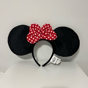 Massive Minnie ears
